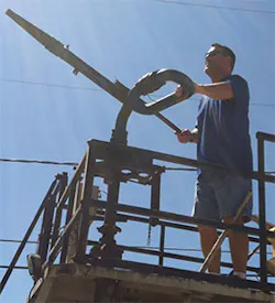 Gil Carrillo Gil Carrillo