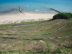 Ec1705 321 300x225 Ec1705 321 300x225