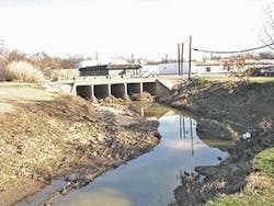 Ec1905 18 1 300x225 Ec1905 18 1 300x225