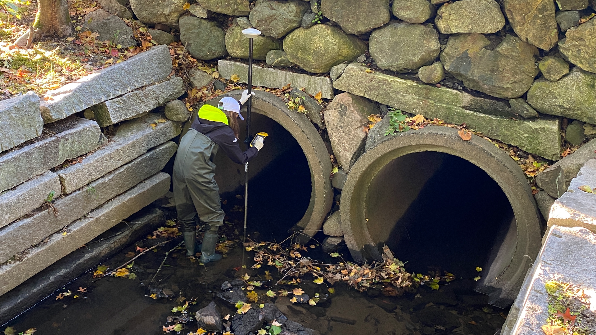 During stream walking surveys, crews can geolocate data points on sediment buildup, vegetation overgrowth, outfall condition, debris, retaining wall condition, bank erosion, and culvert condition to better understand the functionality of the stream and identify necessary infrastructure upgrades.