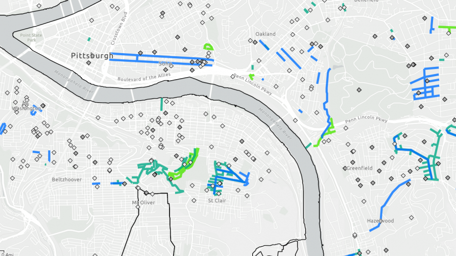 Web map shows water, sewer, green infrastructure, and street and sidewalk restoration sites.