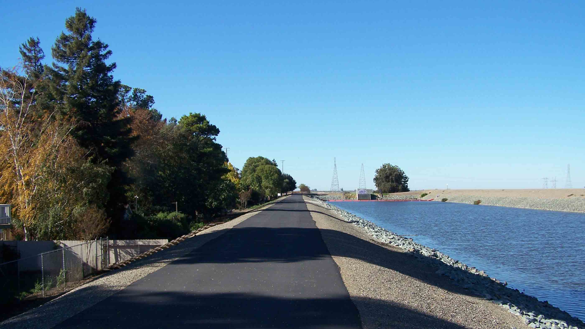 Lincoln Village North Levee 617a9988af83a