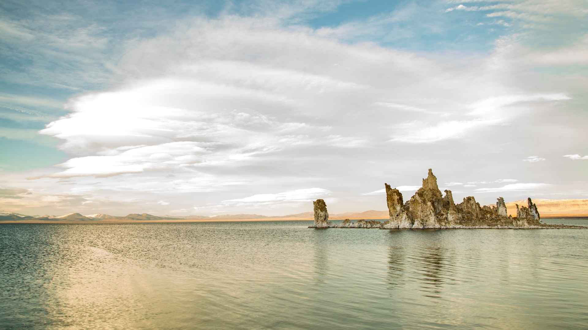 Mono Lake, CA.
