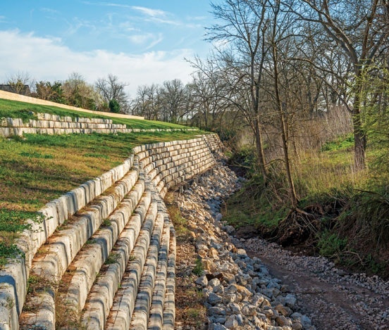 1654812256479 Redirocklimestone9inchsetbackwaterwilberthoustonpecanlakes8