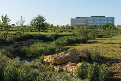 1654812385773 042716 Hwd8056