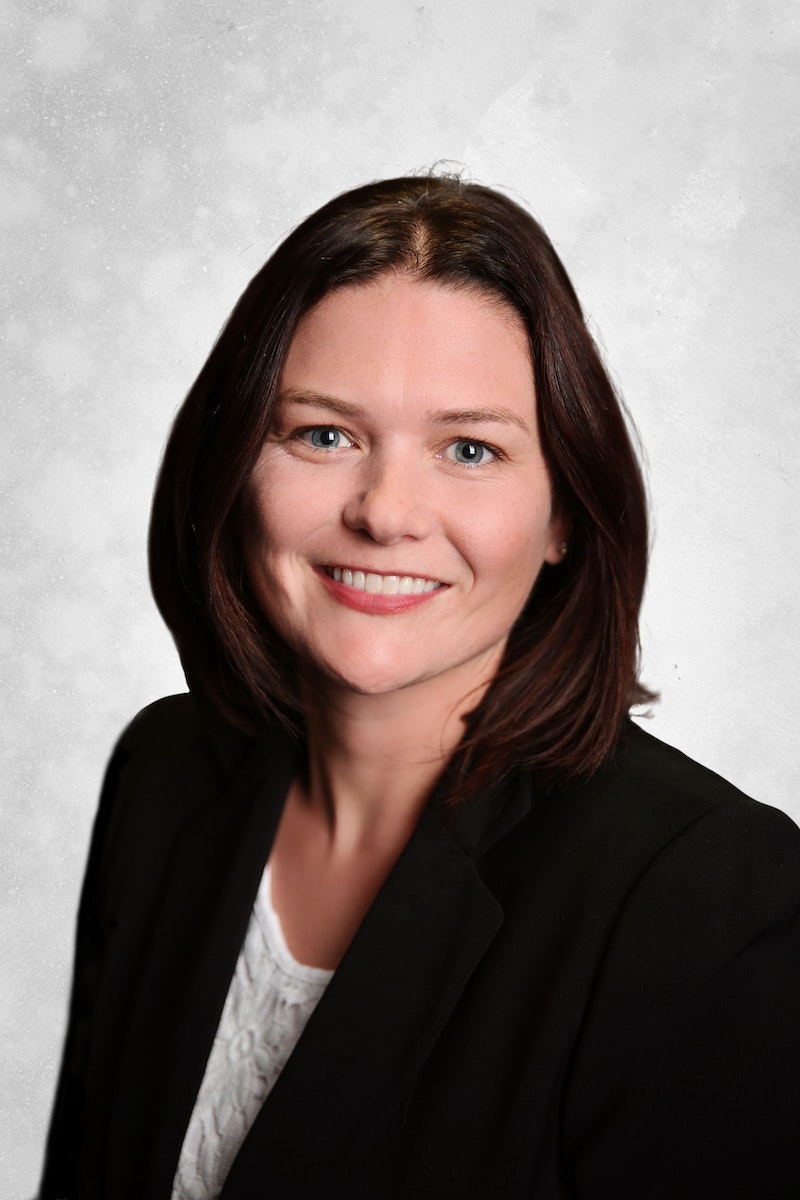 1654813723202-professional_photo__wolf