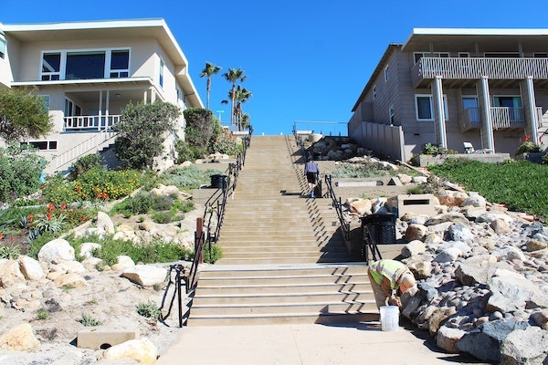 1655254096479-ocean_st_facing_up_the_path_img_1395