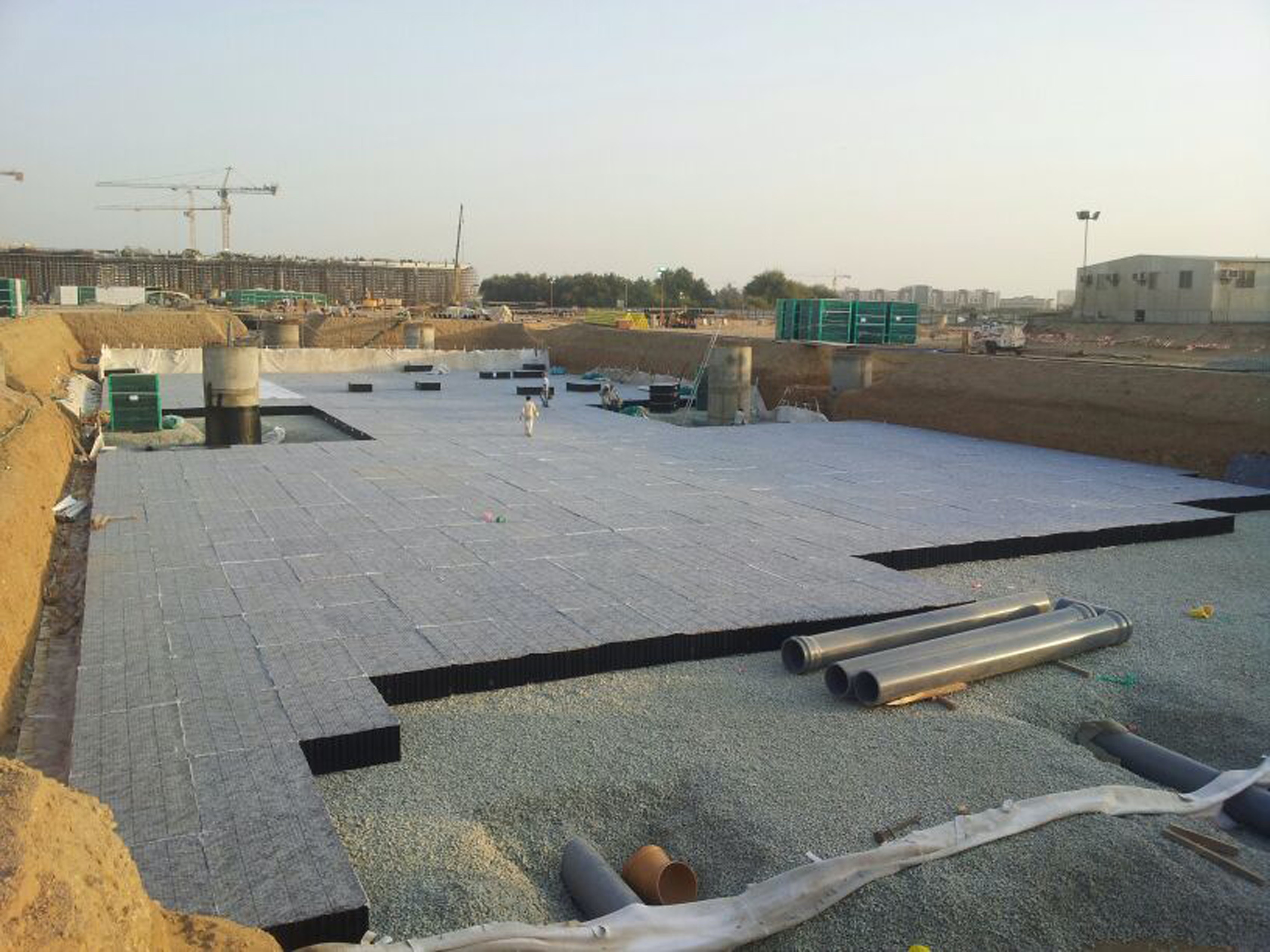 1655260455876-stormwater_storage_under_construction_for_the_al_haramain_project