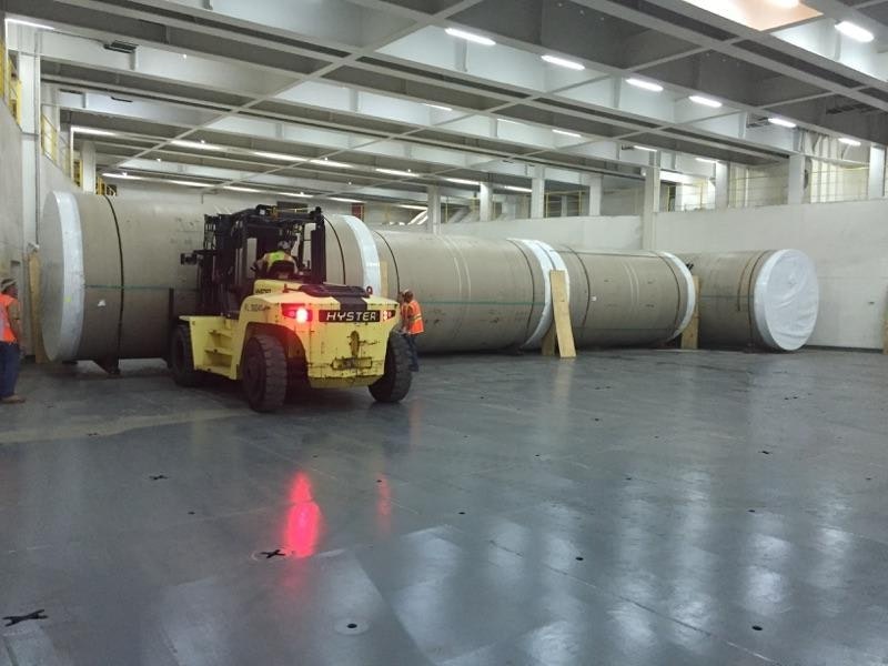 1655260511922-hobas_honolulu_loading_pipe_onto_ship