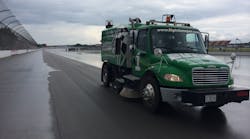 1655260591153-elgin_track_sweeper_wet_conditions1 1655260591153-elgin_track_sweeper_wet_conditions1