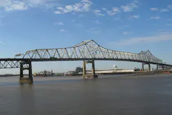 1655260774434 Batonrouge 1
