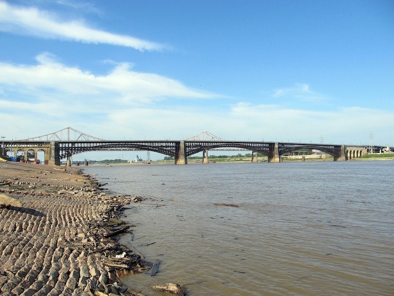 1655260779255-mississippi423903_1920
