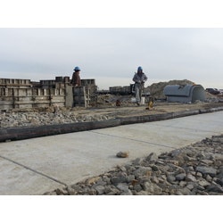 1655262656460-may_heavyweight