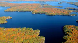 1656357578049-greatlakeswater
