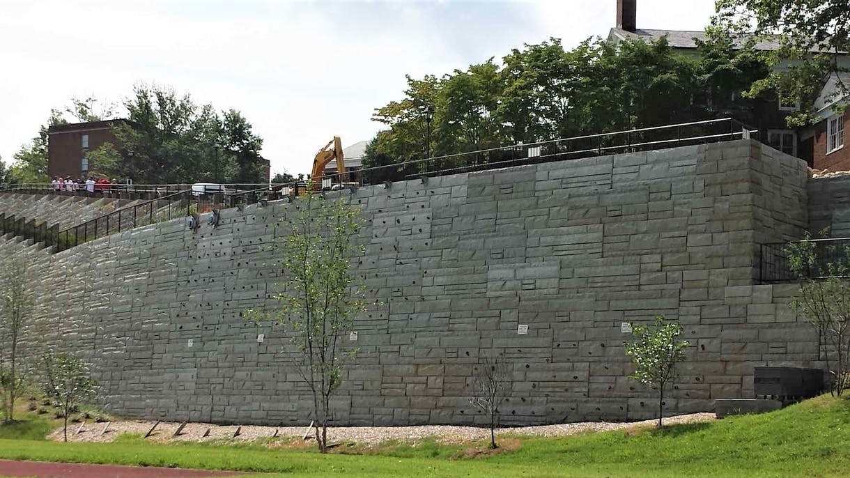 Lynchburg1.63b87fef8331c