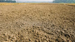 When it comes to soil structure, sand should be in the range of 20-60%, and the silt and clay should make up 40-80%. When it comes to soil structure, sand should be in the range of 20-60%, and the silt and clay should make up 40-80%.