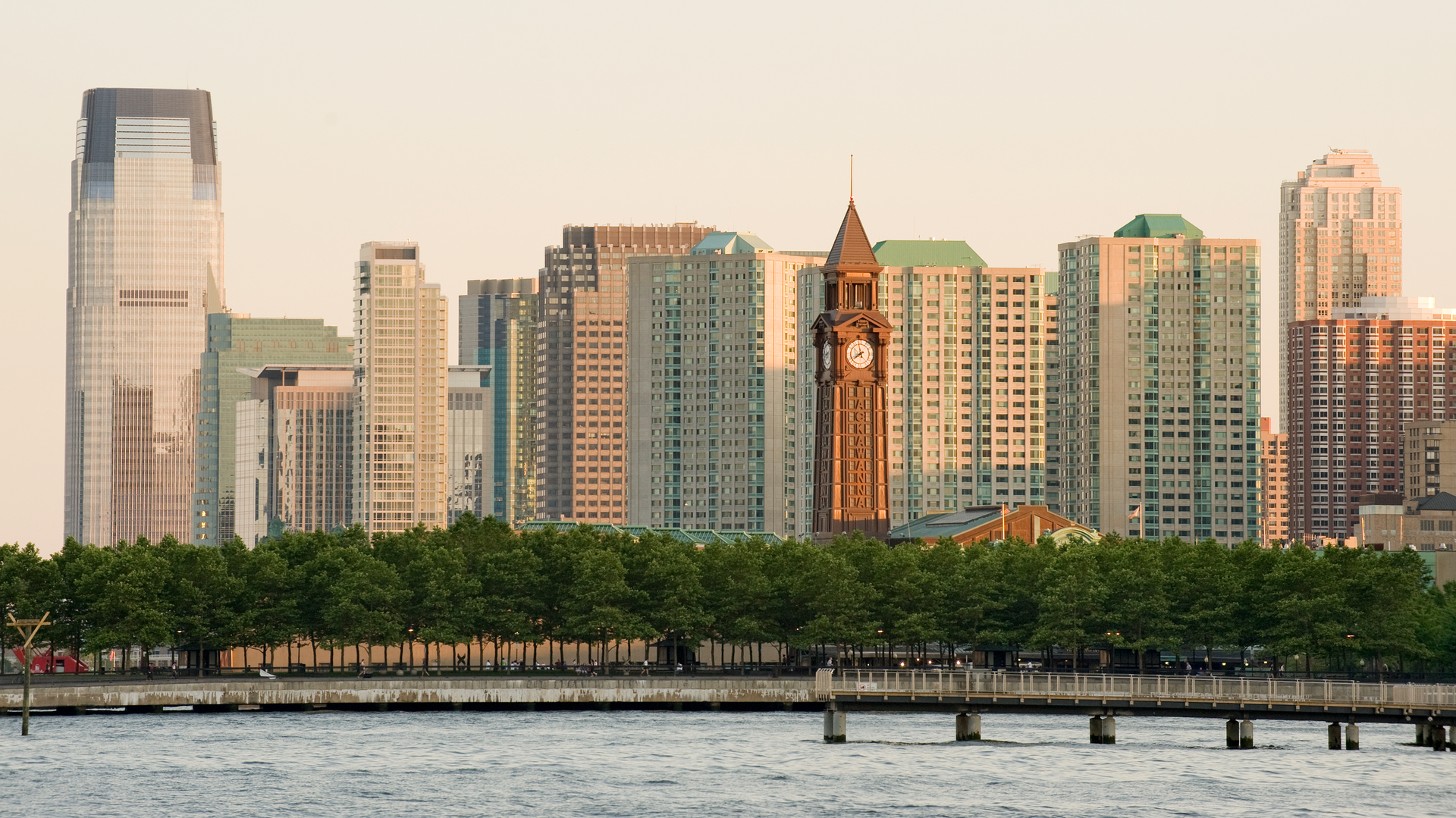 Dreamstime Xxl 14664952 651595edb50d8