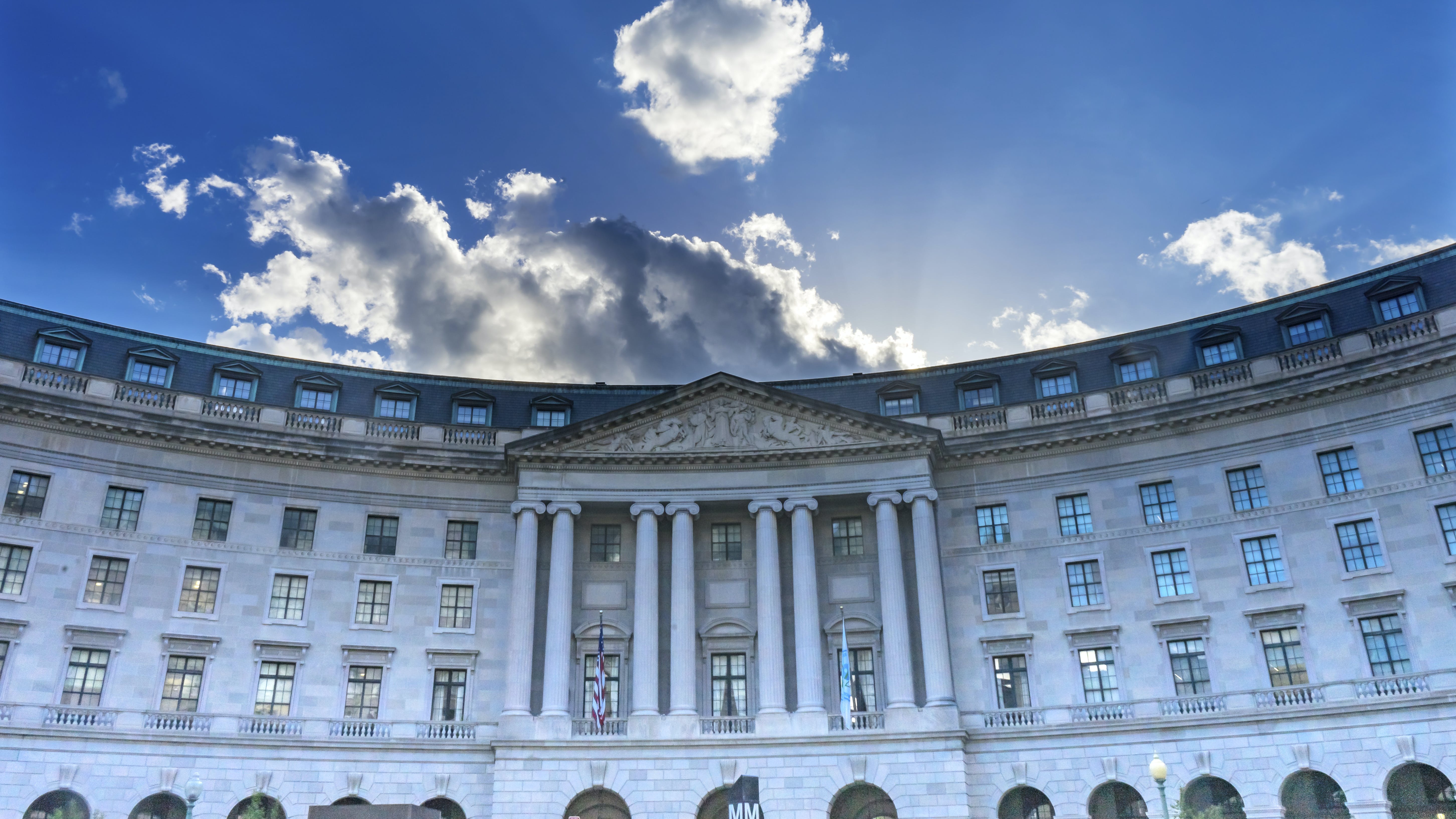 65a001fcb7c07f001e97122a Dreamstime Xxl 150343036