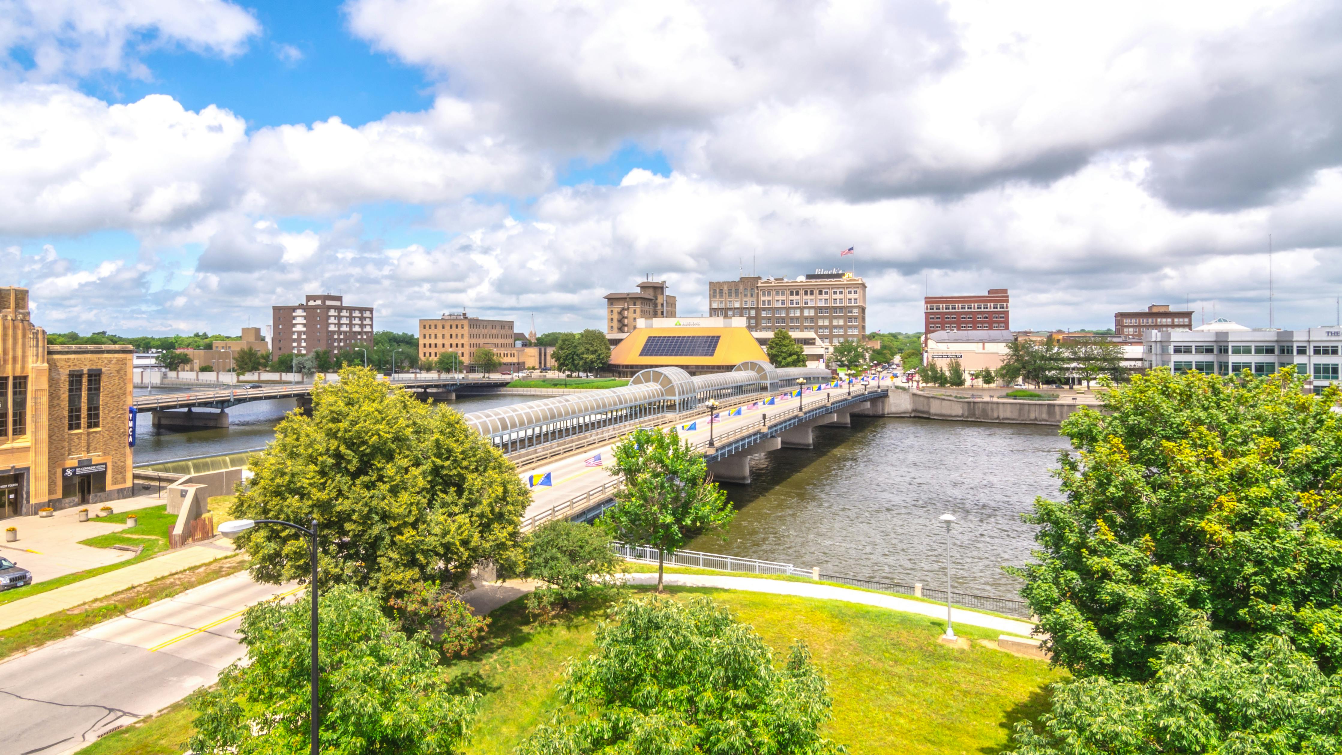 dreamstime_xxl_66113323