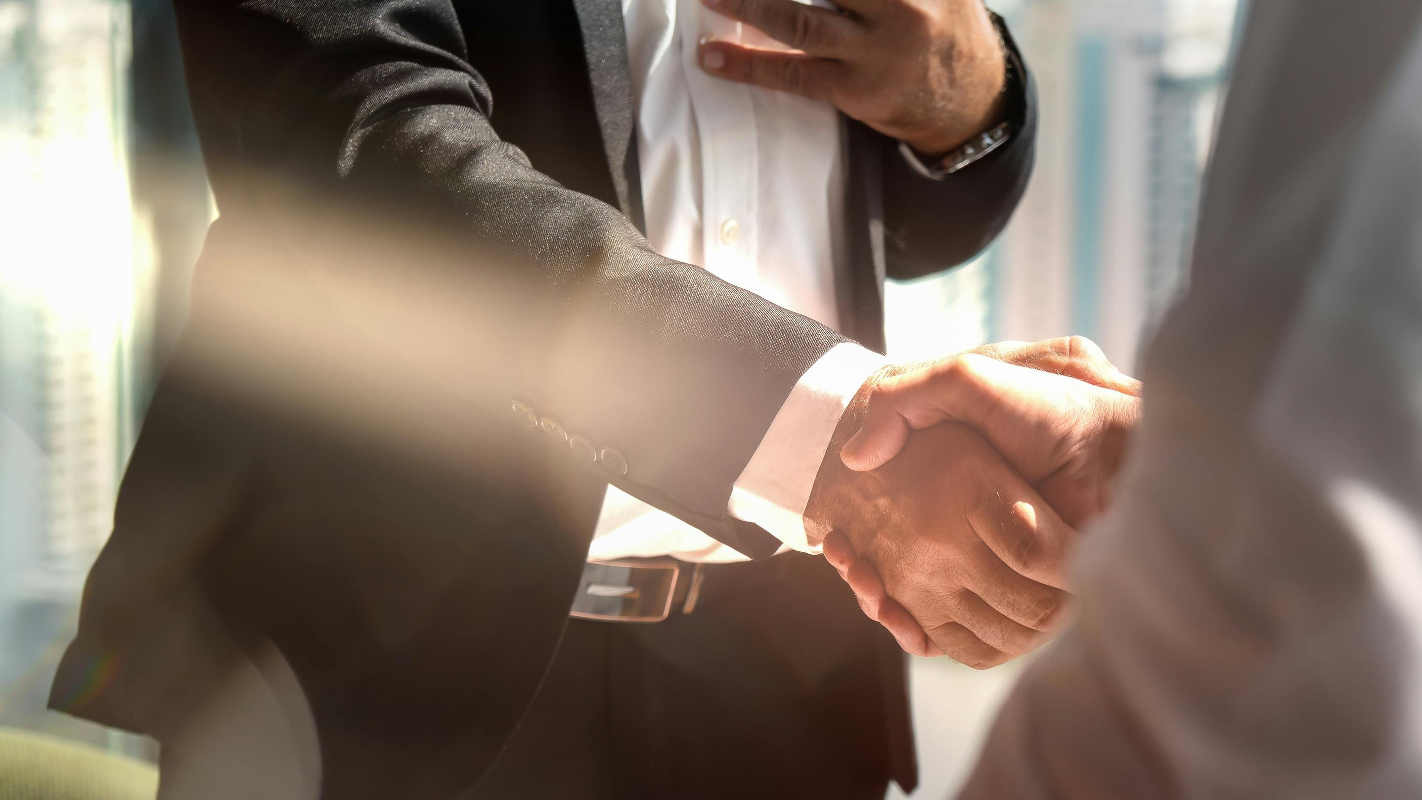 66c640e8305a491087e5e264 Dreamstime L 184937948