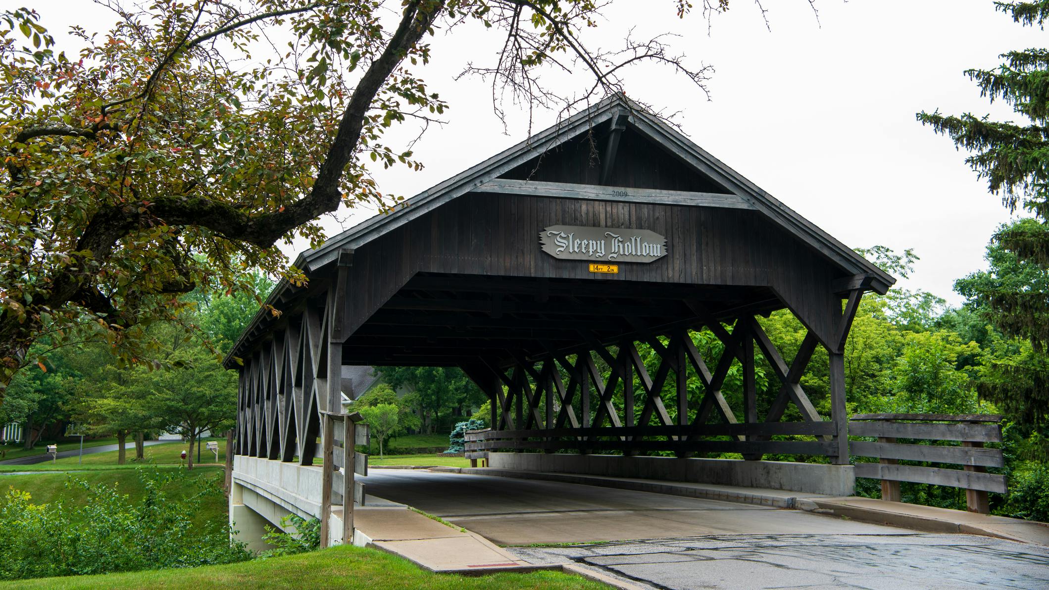 The Sleepy Hollow Covered Bridge over North Ten Mile Creek in Sylvania, Ohio