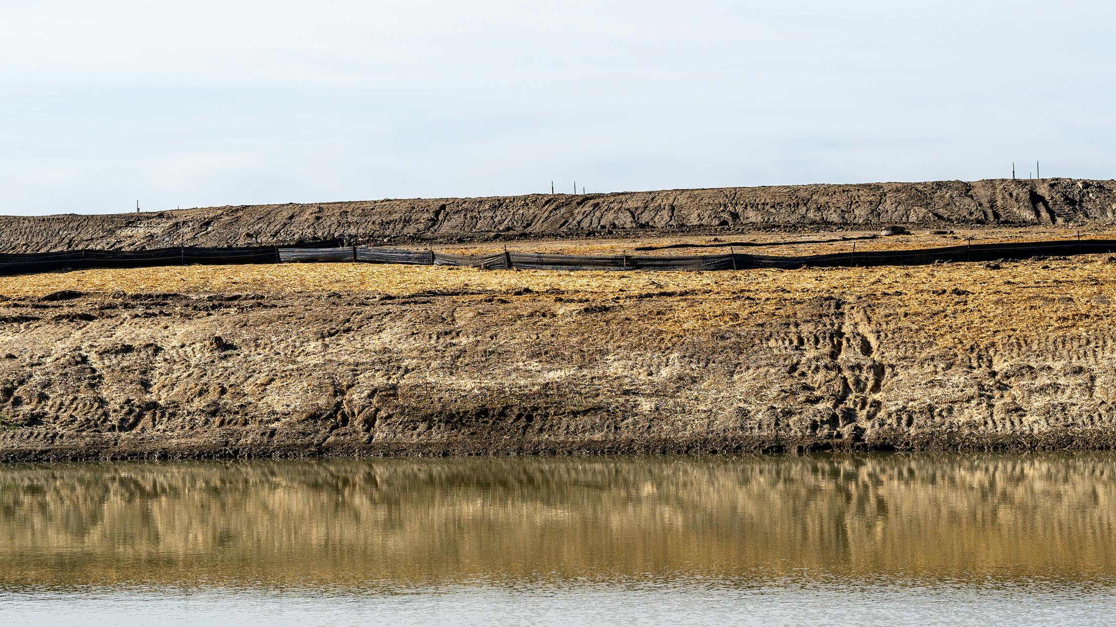 Lawsuit alleges ongoing stormwater violations at California quarry