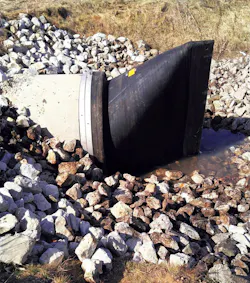 Duckbill check valves are ideal for situations where the existing outfall is close to the ground. Duckbill check valves are ideal for situations where the existing outfall is close to the ground.