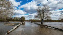 6a443082553c5e5a0675f38e Dreamstime Xxl 454134463