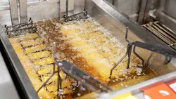6a7b80c3c4684e2738537554 Commercialkitchenfryercookingoil