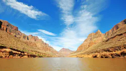 6a96e5f798ebd0eb721efe6d Dreamstime Xxl 251260198
